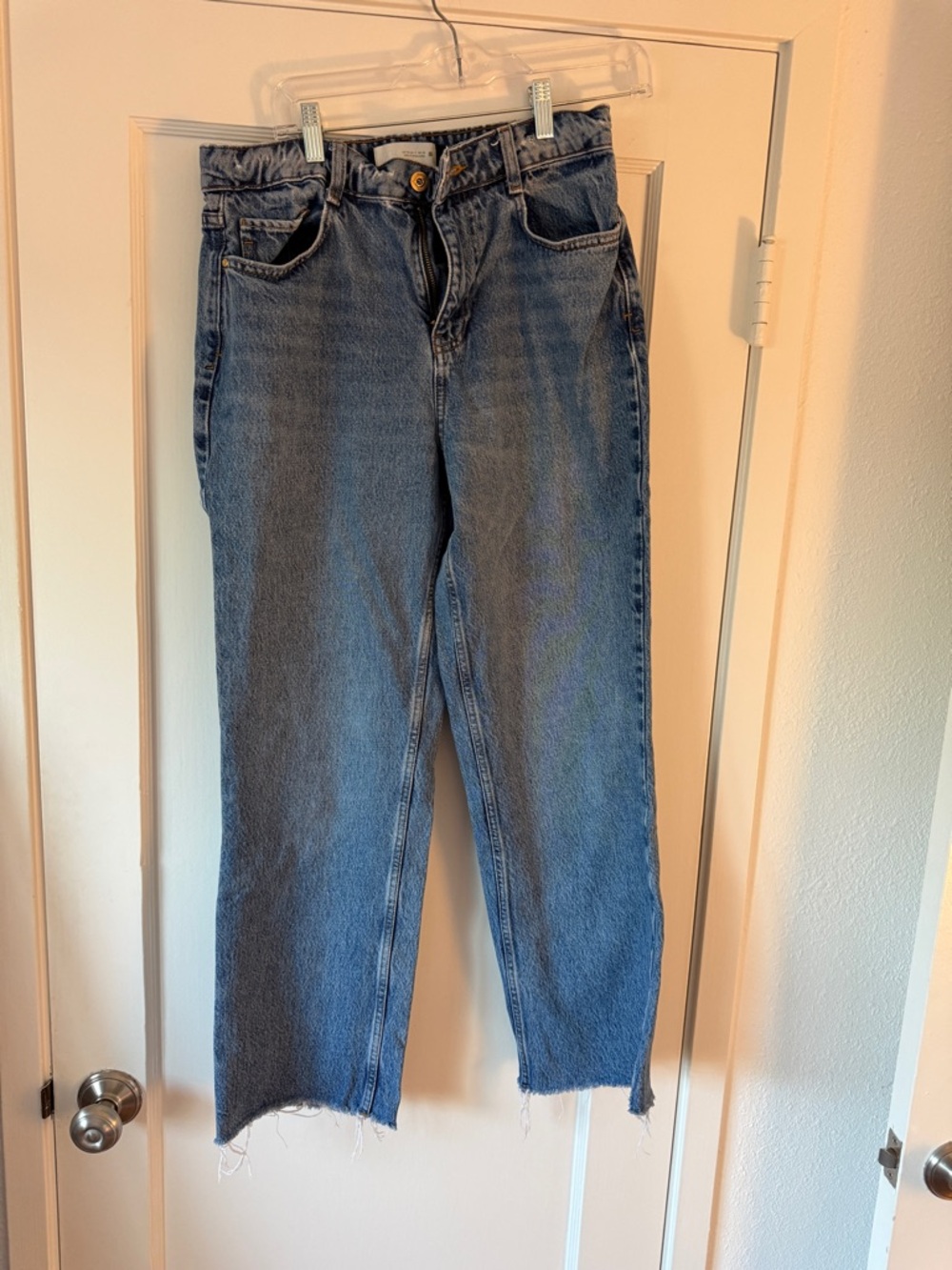 Zara Straight-Leg Jeans in Medium Blue Wash
